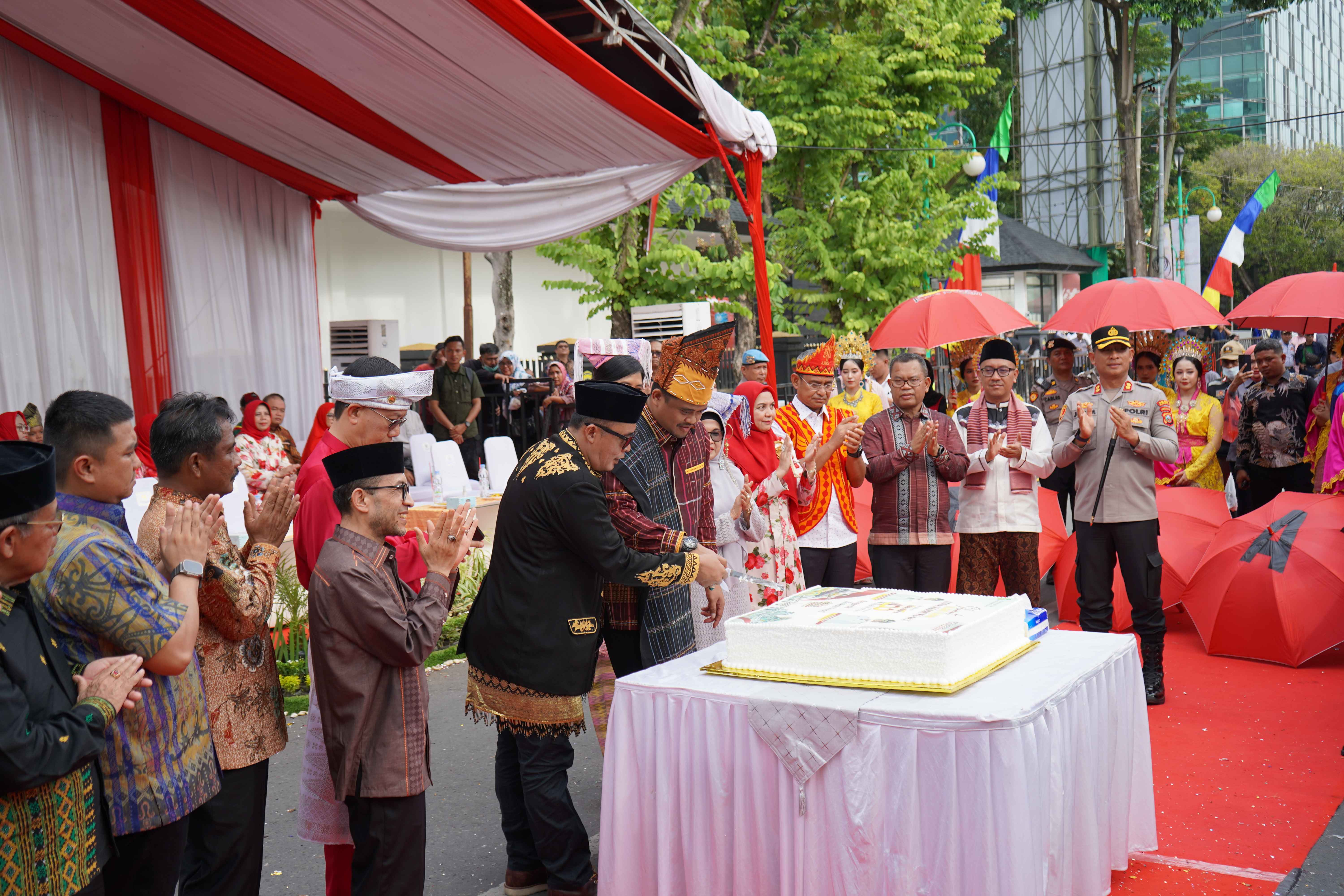 BOBBY NASUTION BUKA COLORFUL MEDAN CARNIVAL 2023 " BERGERAK BERKOLABORASI"