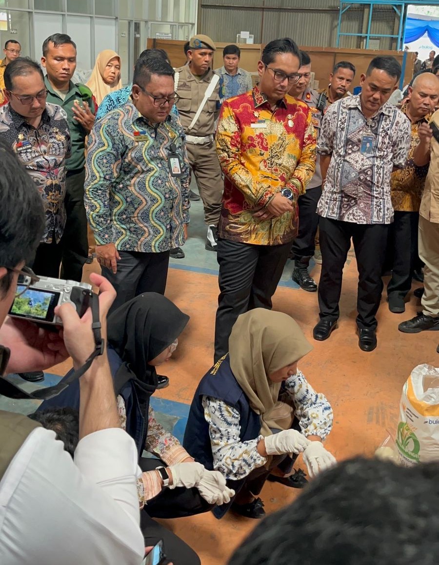 LAUNCHING PENYALURAN BANTUAN PANGAN ALOKASI OKTOBER DAN NOVEMBER 2025