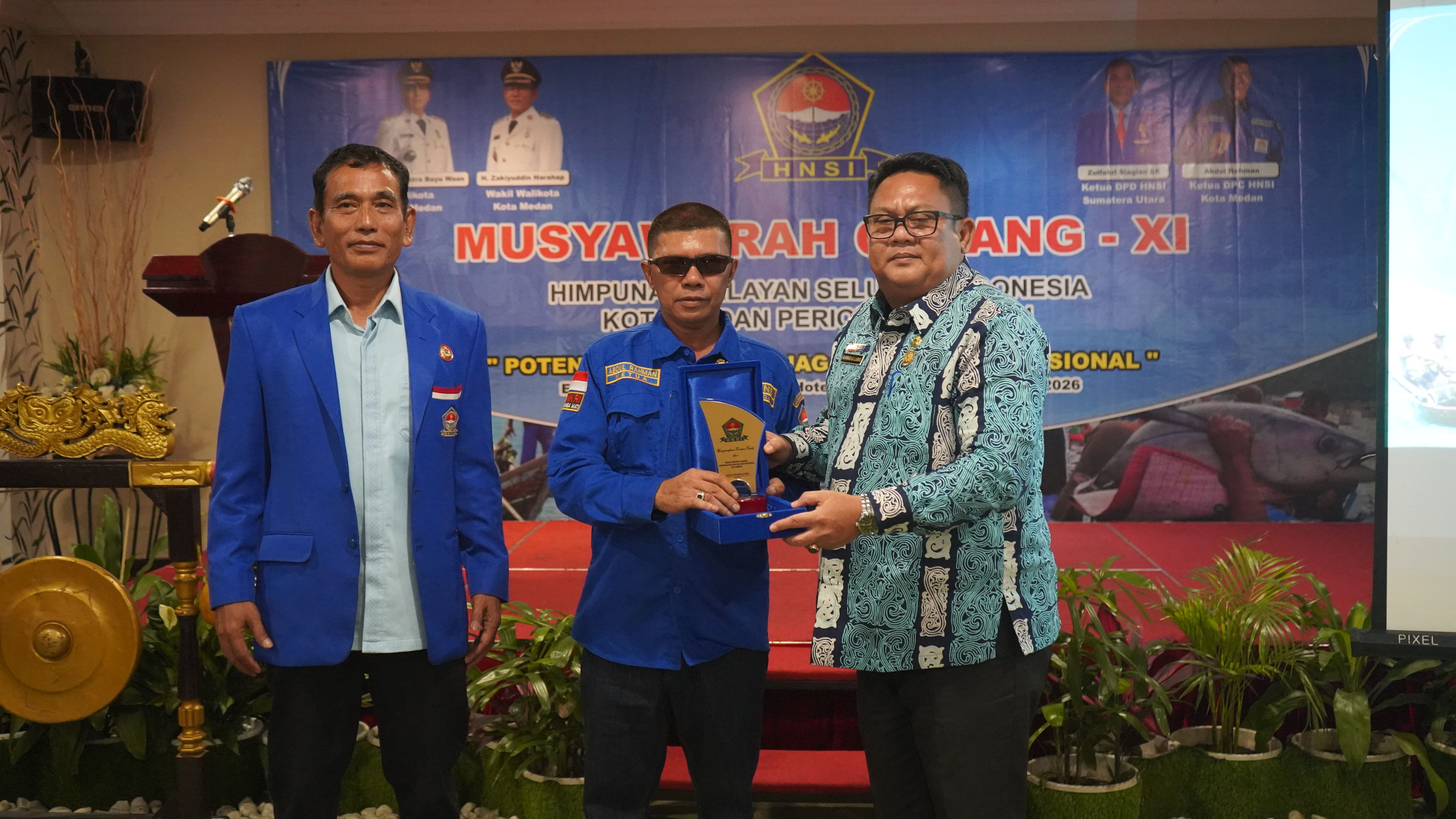 Plt. KADIS KP3 MEDAN MEWAKILI WALI KOTA MEDAN DALAM KEGIATAN MUSYAWARAH CABANG - XI HIMPUNAN NELAYAN SELURUH INDONESIA (HNSI) CABANG MEDAN